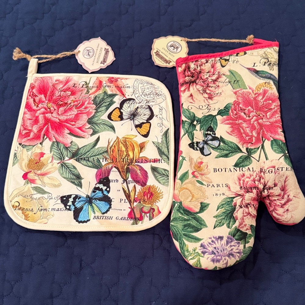 Floral Botanical Oven Mitt and Potholder Set - Pink Floral
